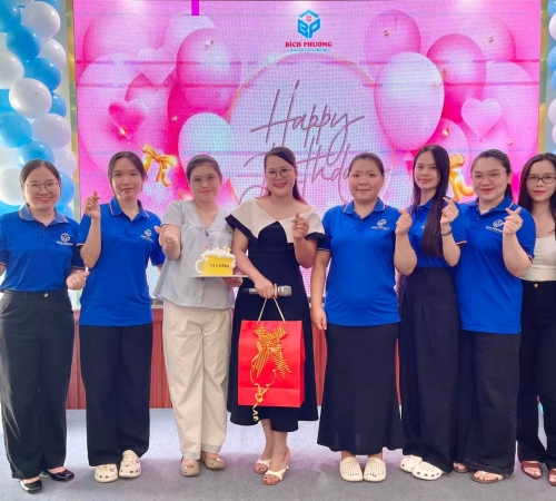 CHÚC MỪNG SINH NHẬT SẾP PHƯỢNG - "NGƯỜI TRUYỀN LỬA" CỦA BÍCH PHƯƠNG