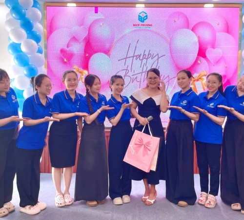 CHÚC MỪNG SINH NHẬT SẾP PHƯỢNG - "NGƯỜI TRUYỀN LỬA" CỦA BÍCH PHƯƠNG