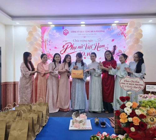 RECAP TIỆC 20/10 TẠI QUÀ TẶNG BÍCH PHƯƠNG