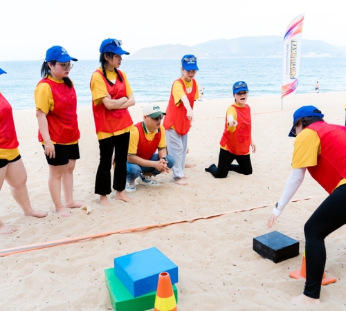 TEAMBUILDING NHA TRANG – GẮN KẾT ĐỂ BỨT PHÁ CÙNG QUÀ TẶNG BÍCH PHƯƠNG