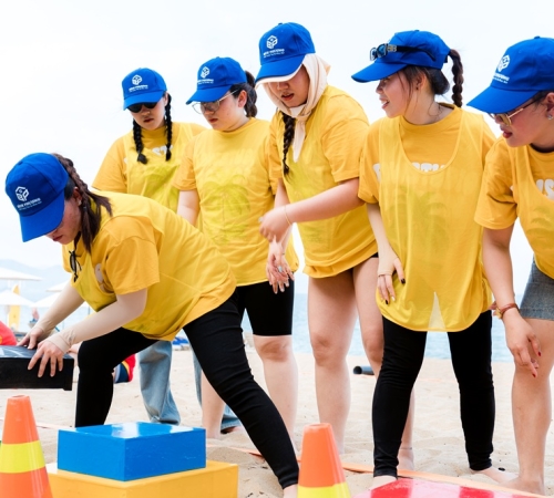 TEAMBUILDING NHA TRANG – GẮN KẾT ĐỂ BỨT PHÁ CÙNG QUÀ TẶNG BÍCH PHƯƠNG