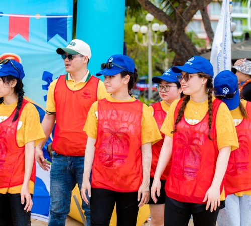 TEAMBUILDING NHA TRANG – GẮN KẾT ĐỂ BỨT PHÁ CÙNG QUÀ TẶNG BÍCH PHƯƠNG