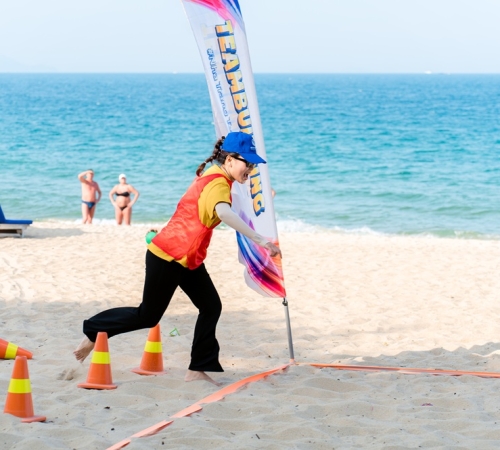 TEAMBUILDING NHA TRANG – GẮN KẾT ĐỂ BỨT PHÁ CÙNG QUÀ TẶNG BÍCH PHƯƠNG