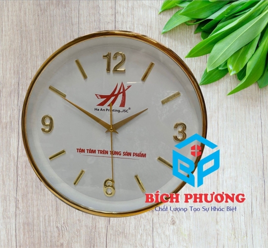ĐỒNG HỒ TREO TƯỜNG VIỀN XI SỐ NỔI 1