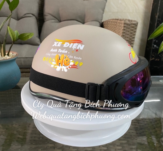 MŨ BẢO HIỂM KÍNH PHI CÔNG 