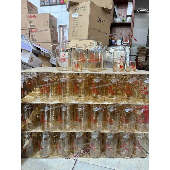 BÌNH LY THỦY TINH ĐIỆN MÁY NỘI THẤT ĐẠI PHÁT: QUÀ TẶNG TINH TẾ, GẮN KẾT THƯƠNG HIỆU