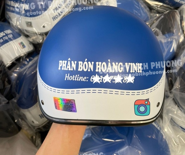 In logo nón bảo hiểm tại Bích Phương
