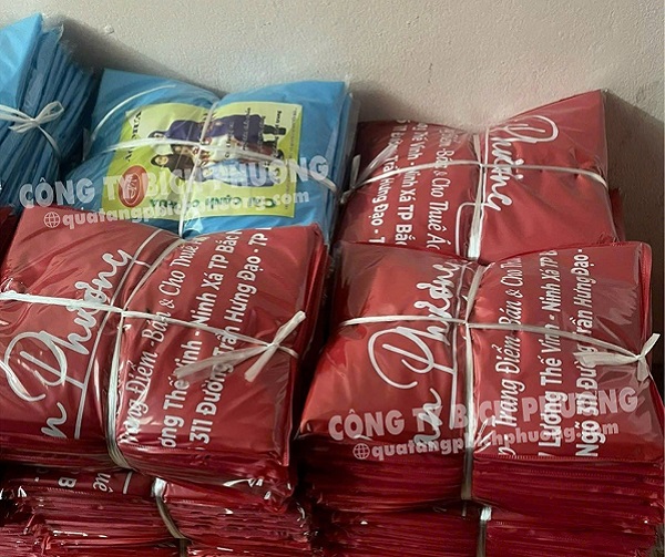 Bích Phương cung cấp áo mưa in logo cho nhiều doanh nghiệp