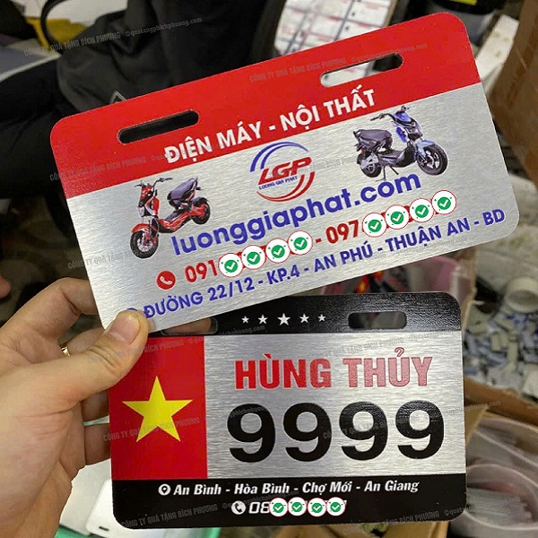 Biển số xe điện in logo