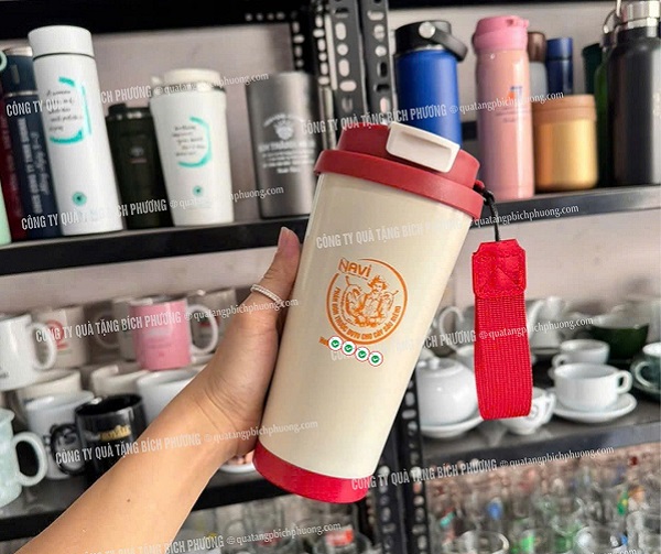 Bình giữ nhiệt in logo chất lượng tại Quà Tặng Bích Phương