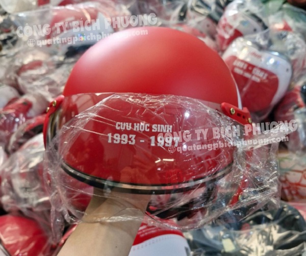 Nón bảo hiểm in logo có kính Bích Phương