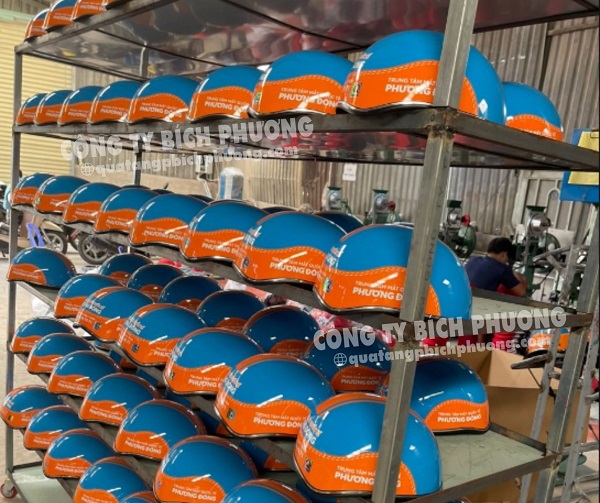 Nón bảo hiểm chất lượng in logo làm quà tặng tại Gia Lai