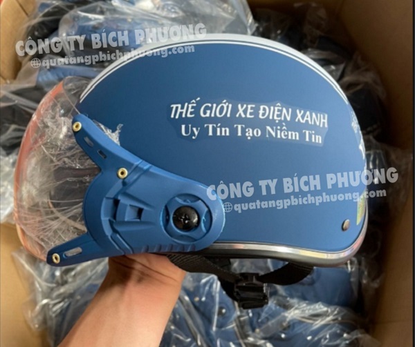 Nón bảo hiểm in logo Bích Phương đạt chuẩn