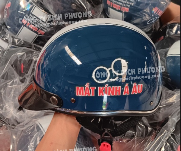 Bích Phương chuyên sản xuất nón bảo hiểm in logo đạt chuẩn