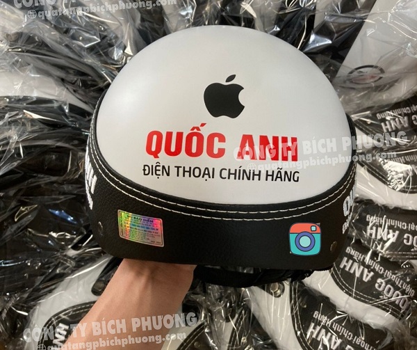 Lựa chọn số một làm quà tặng doanh nghiệp - Nón bảo hiểm in logo Bích Phương