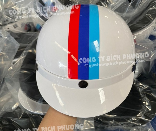 Nón bảo hiểm in logo tại Bích Phương