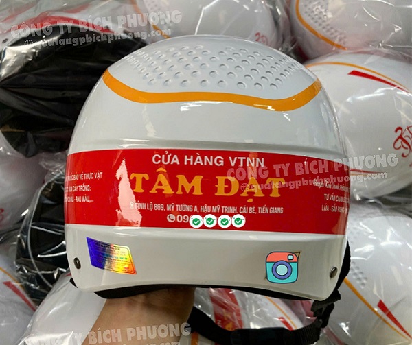 Nón bảo hiểm in logo theo yêu cầu uy tín