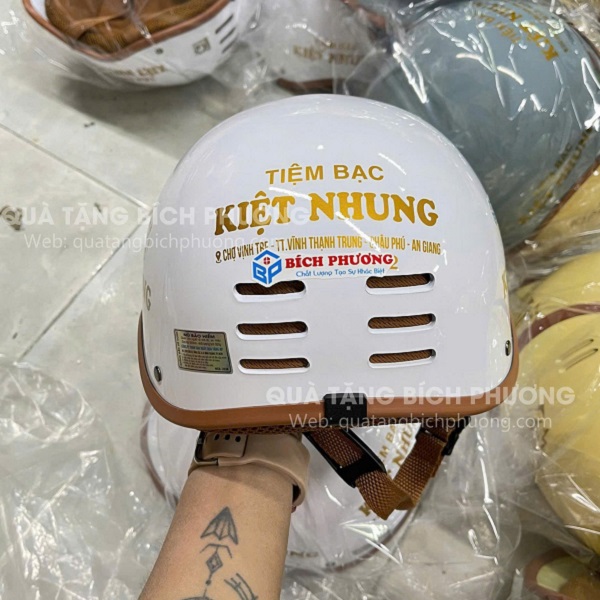 Nón bảo hiểm in logo