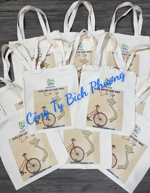 quà tặng Tết in logo