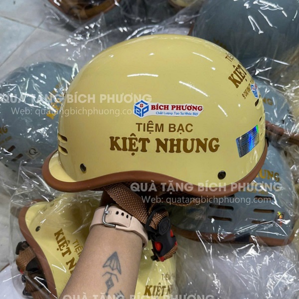 Nón bảo hiểm in logo Nón bảo hiểm in logo