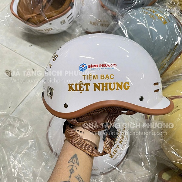 Nón bảo hiểm in logo Nón bảo hiểm in logo