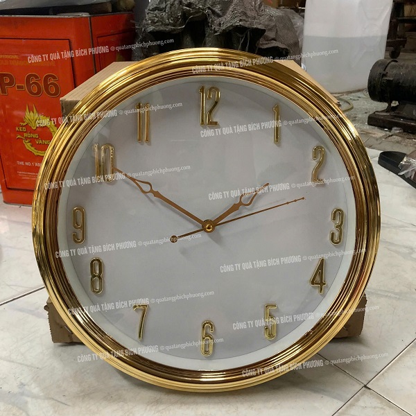 Đồng hồ in logo